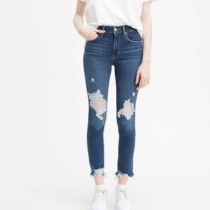 Levi’s 721 sculpt high rise distressed skinny jeans - NWT